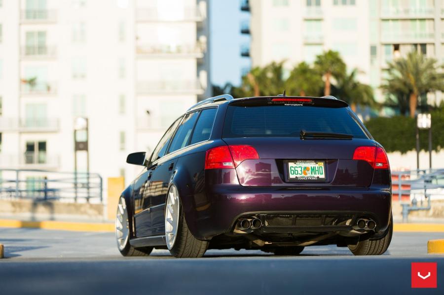  Audi RS4 Avant on Vossen Wheels 2015 года  (фото 14 из 17)